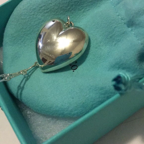 Tiffany & Co Ziegfeld Puffy Heart Silver Necklace - Picture 2 of 6